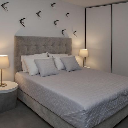 Luxury Penthouse Touching The Acropolis By Ghh Apartment Athena Bagian luar foto